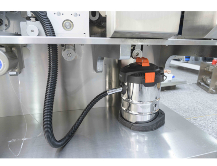 Four-Side Sealing Aluminum Film Mask/ointment bag Packaging Machine