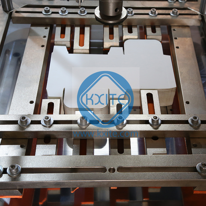 Automatic paper Label Tags Cup Blanking Machine