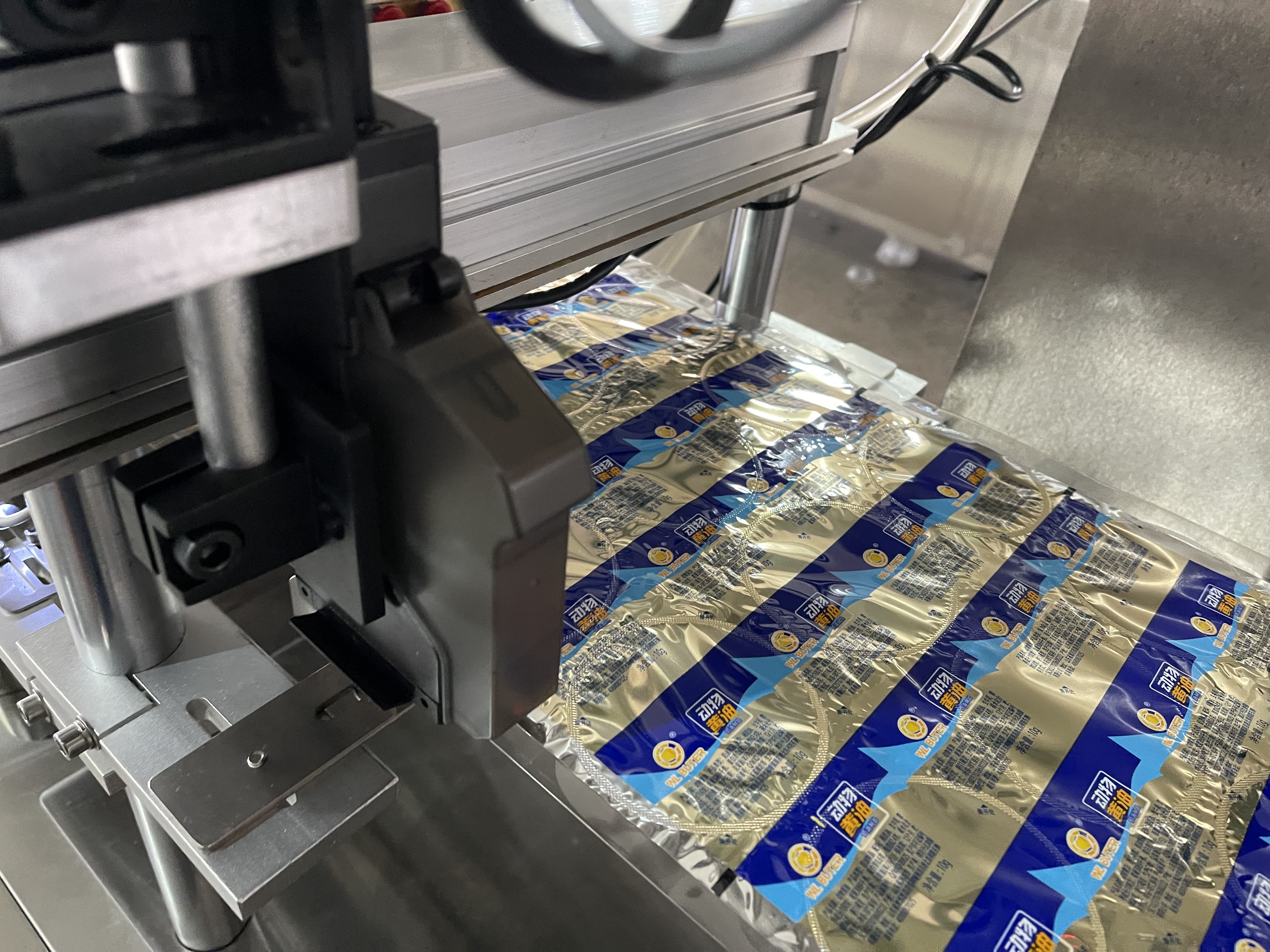 Dpp260 Mini Mono Dose 10ml Virgen Extra Olive Oil Filling Sealing Machine Automatic Liquid Blister Packing Machine