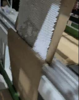 Honeycomb Kraft Paper Courier envelope Bag Making Machine