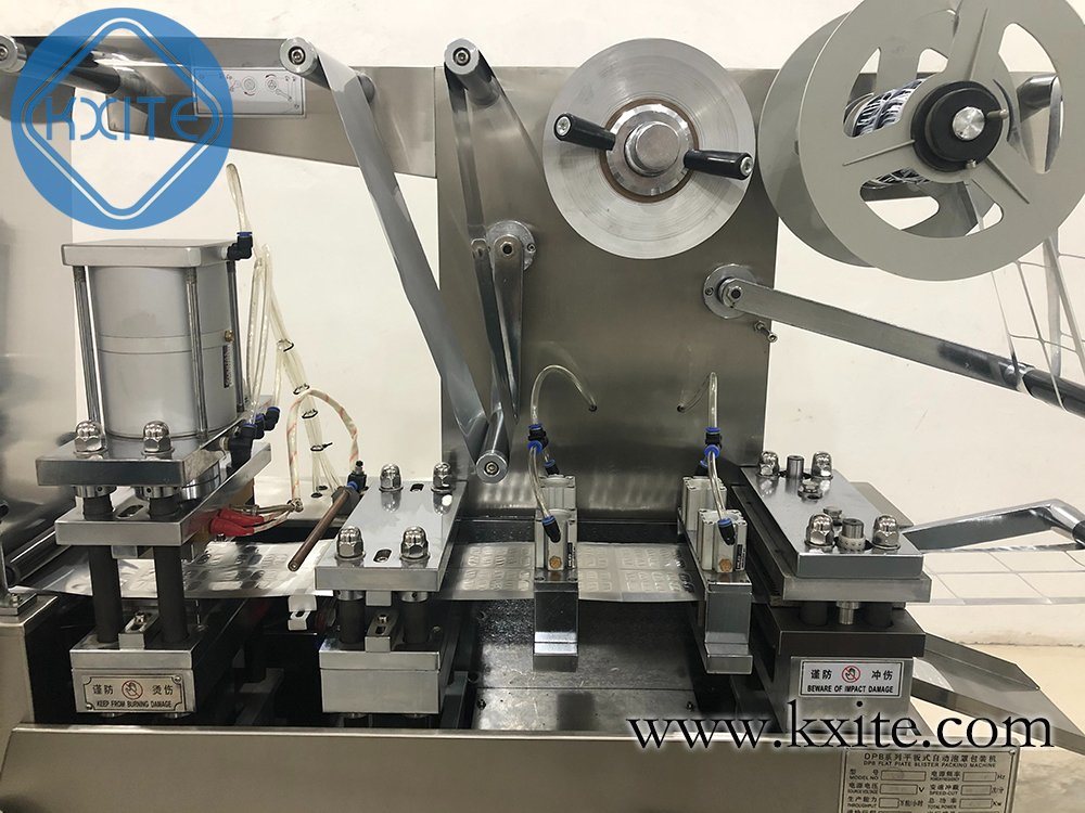 OEM Automatic Surprise Plastic Egg Joy Egg with Toys Chocolate Cream Forming Filling Sealing Blister Packing Machine