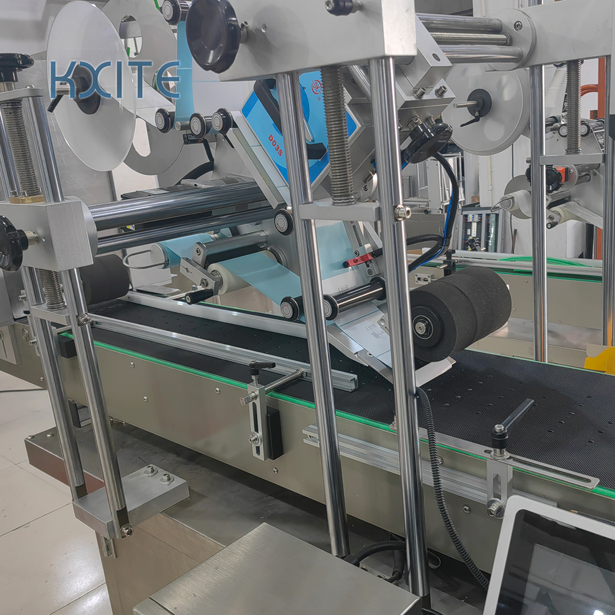 Automatic Flat Surface Applicator Sticker Plane Labeling Machine